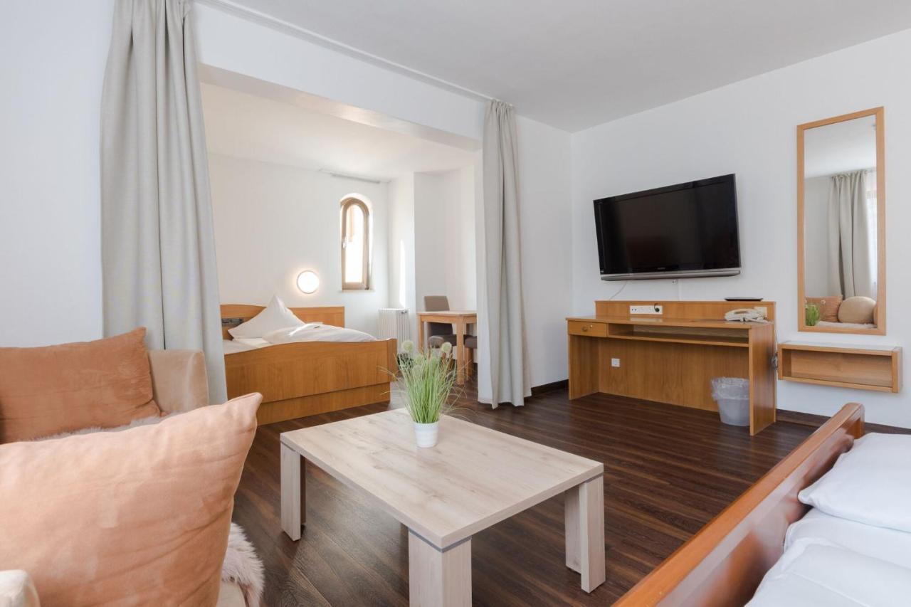 Hotel Bartholomaeus Zeitlarn Экстерьер фото
